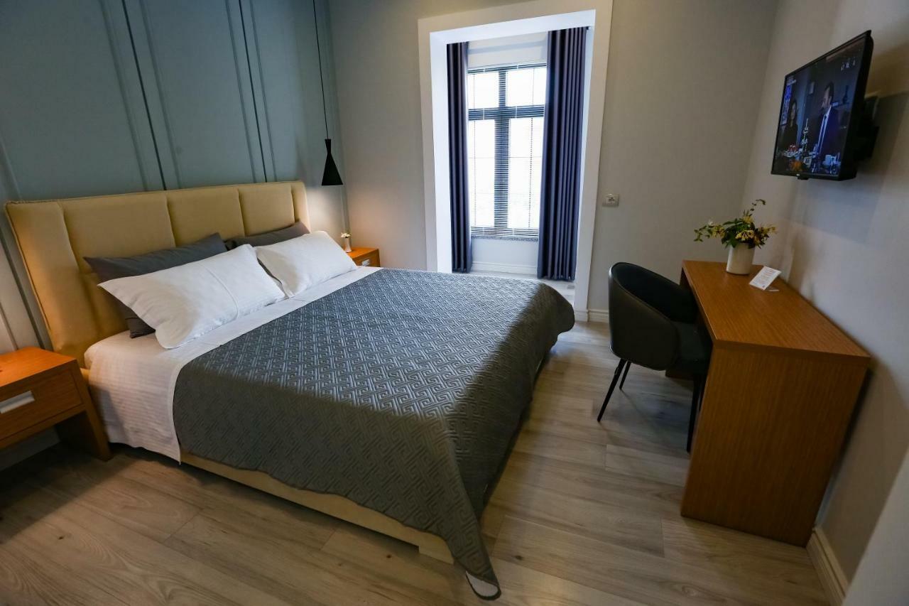 טיראנה Home Hotel מראה חיצוני תמונה